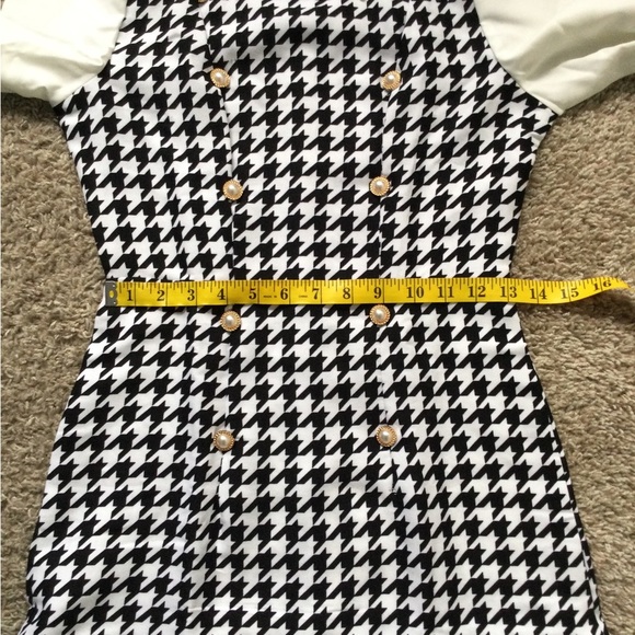 π₯π₯HOST PICπ₯π₯ Slayr Houndstooth Panel Puff Sleeve Pleated Hem Dress - Picture 9 of 13
